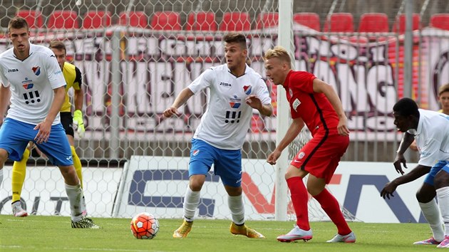 Momentka z duelu Brno - Ostrava.