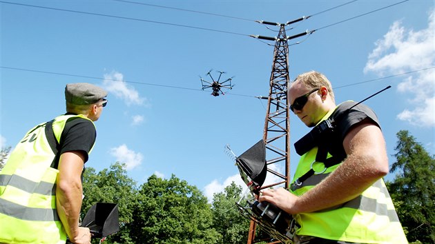 V Oeín u Brna testovali dron.