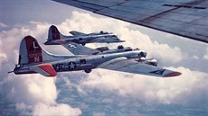 B-17G, 532. bombardovací peruť USAAF (kód VE) B-17G, 532. bombardovací peruť USAAF (kód VE)