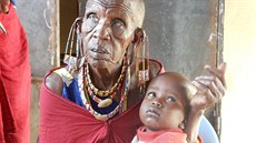 Hradecká lékaka ordinovala také ve vesnici masajských kmen.
