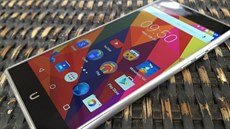 Smartphone UBIK UNO Smartphone UBIK UNO