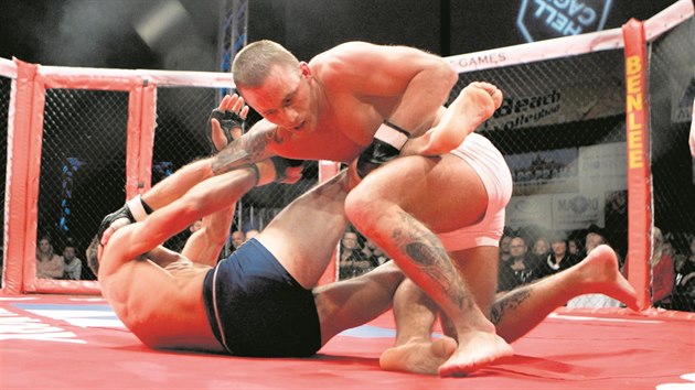 Michal Hamrmd je bval bojovnk MMA.