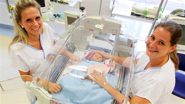 Nov jednotka intenzivn pe pro novorozence v karlovarsk nemocnici.