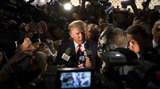 Donald Trump na debatě republikánských kandidátů na prezidenta (6. srpna 2015) Donald Trump na debatě republikánských kandidátů na prezidenta (6. srpna 2015)