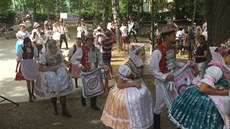 Setkání krojovaných na Břeclavsku Setkání krojovaných na Břeclavsku
