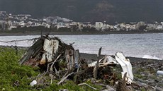 Plá u msta Saint-Denis na francouzském ostrov Réunion. (3. srpna 2015)