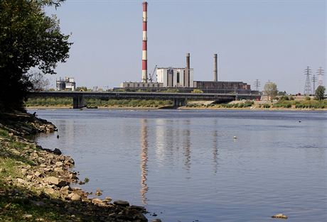 Elektrárna Zeran, která zásobuje Varavu, leí na ece Visla. Ta má vak kvli...