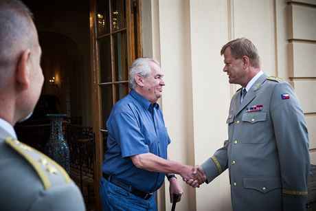 Prezident Milo Zeman se setkal 15. srpna v Lnech s nelnkem generlnho...