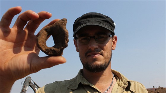 Archeologové u Ploti nad Labem narazili na pozstatky hutí z doby ímské. V...