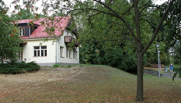Vila stojí v Jihlav na Lesnov na krásném klidném míst. Podle projektu spolku...