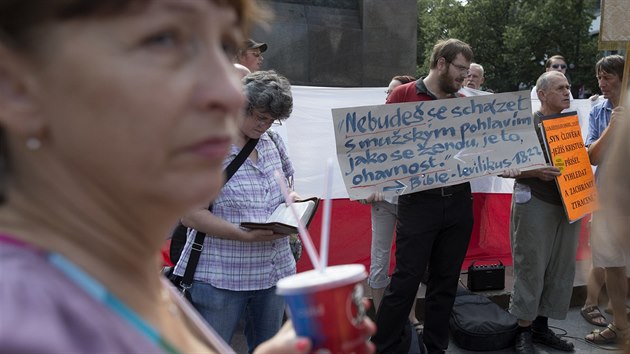 Protest proti pochodu Prague Pride na Vclavskm nmst (15. srpna 2015)