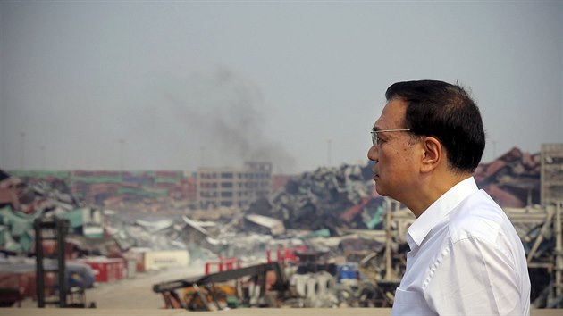nsk premir Li Kche-chiang dorazil do Tchien-inu, kde ve stedu explodoval sklad s kyanidem sodnm (17. srpna 2015)