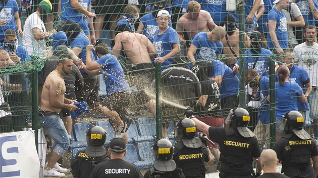 dn ostravskho kotle na zlnskm stadionu