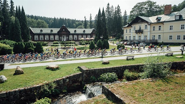 Momentka z 3. etapy Czech Cycling Tour