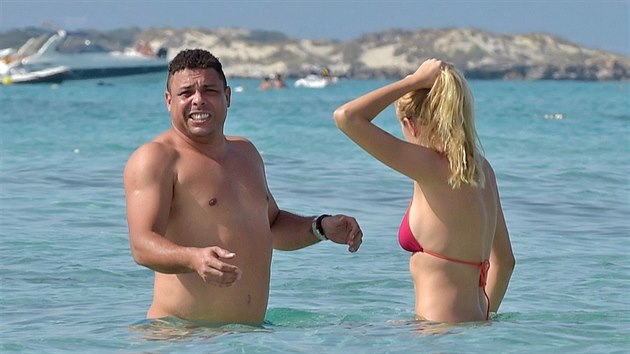 Ronaldo a Celina Locksov (Formentera, 6. srpna 2015)