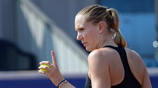 Nicole Vaidišová v utkání tenisového turnaje Advantage Cars Prague Open na... Nicole Vaidišová v utkání tenisového turnaje Advantage Cars Prague Open na...