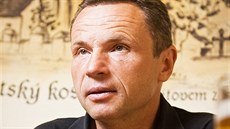Zdeněk Zídek je starostou Lipna nad Vltavou a ředitelem hornovltavského závodu... Zdeněk Zídek je starostou Lipna nad Vltavou a ředitelem hornovltavského závodu...