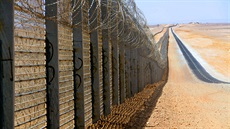 Pohraniní bariéra na izraelsko-egyptské hranici