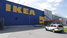 Eritrejský útoník ubodal dva lidi ve védském obchodním dom IKEA (10. srpna...