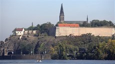Po velké demolici středověkého Vyšehradu v polovině 17. století, kdy začala... Po velké demolici středověkého Vyšehradu v polovině 17. století, kdy začala...