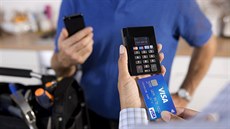 Mobilní platební terminály mají budoucnost. Představují levné, přenosné a... Mobilní platební terminály mají budoucnost. Představují levné, přenosné a...