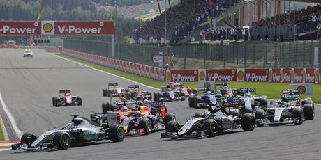 Lewis Hamilton v ele Velk ceny Belgie formule 1.