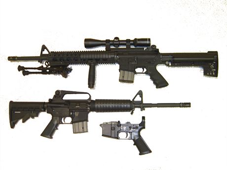 AR-15 - civilní verze armádní útoné puky (známé nap. jako M16)