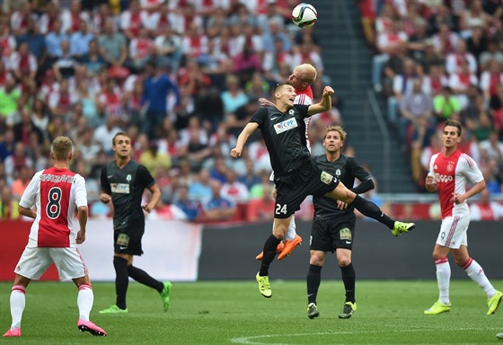 Pedchozí zápas Ajaxu Amsterdam s FK Jablonec. Holanané vyhráli 1:0.