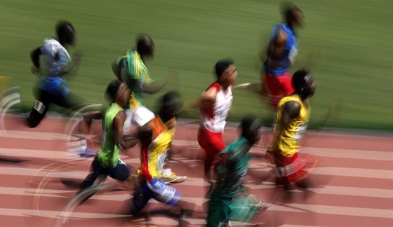 Momentka ze závodu na sto metr - ilustraní foto