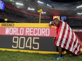 Americk desetiboja Ashton Eaton vytvoil na MS v Pekingu svtov rekord.