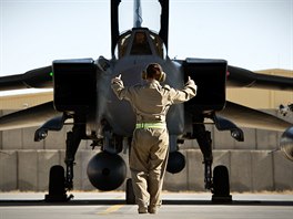 Letoun Tornado GR.4 britskho Krlovskho letectva na zkladn Kandahr v...