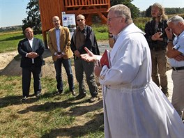 Kozmické ptaí louky urit stojí za pozornost. Pozorovatelna zájemcm umoní...