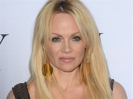 Pamela Andersonová (erven 2015)