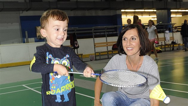 Oskar Hna si zkusil badminton (2015)