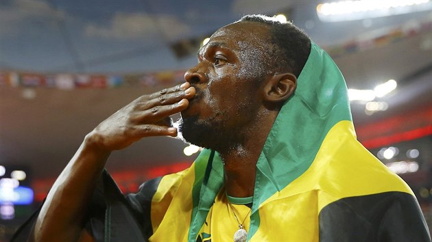 POLIBKY DAVM. Usain Bolt slaví zlato na stovce na MS v Pekingu.