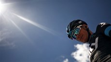 Chris Froome jásá v roli lídra Tour de France.