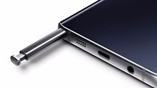 Samsung Galaxy Note 5: detail dotykového pera a slotu Samsung Galaxy Note 5: detail dotykového pera a slotu