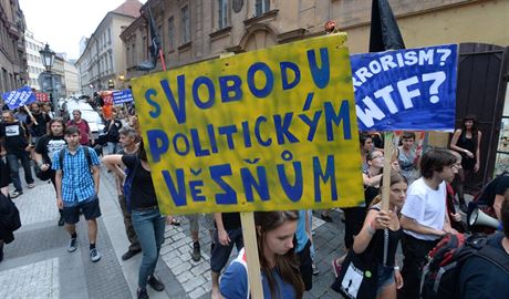 Demonstrace proti policejním represím, kterou poádala iniciativa Ne rasismu...