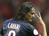 Edinson Cavani z Paris St. Germain oslavuje svj gl proti Monaku.