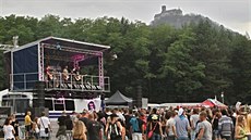 Dvouměsíční festivalová štace po českých památkách vyvrcholila o víkendu v... Dvouměsíční festivalová štace po českých památkách vyvrcholila o víkendu v...