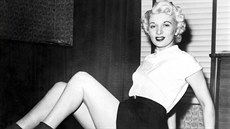 Ruth Ellisová bylka poslední popravenou ženou ve Velké Británii. A i její kauza... Ruth Ellisová bylka poslední popravenou ženou ve Velké Británii. A i její kauza...