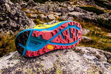 TEST: Hoka One One Speedgoat - horský kamzík, který poslouí i v tom...