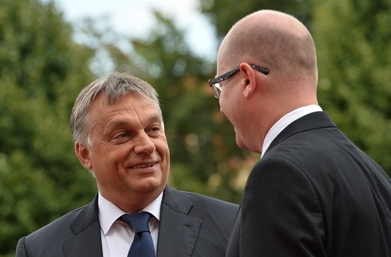 Premiéi Viktor Orbán a Bohuslav Sobotka.