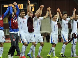 et fotbalist se raduj z vtzstv v Lotysku a postupu na EURO 2016 do...