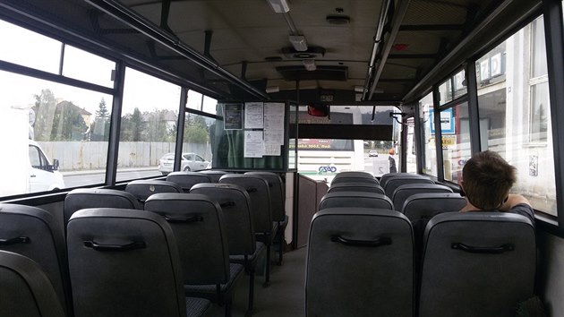 Poloprázný autobus z Valmezu do Kunovic.