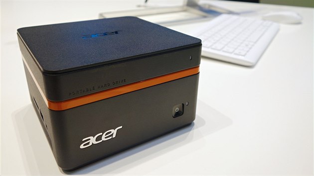 Modulrn pota Acer Revo Build