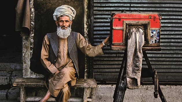 Portrtn fotograf v afghnskm Kbulu
