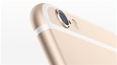 Detail na objektiv fotoaparátu u iPhonu 6 Detail na objektiv fotoaparátu u iPhonu 6