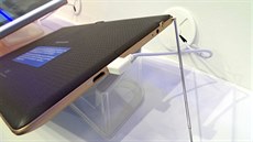 Příjem DVB-T signálu na tabletu Skyworth T1011 zajišťuje výsuvná anténa. Příjem DVB-T signálu na tabletu Skyworth T1011 zajišťuje výsuvná anténa.
