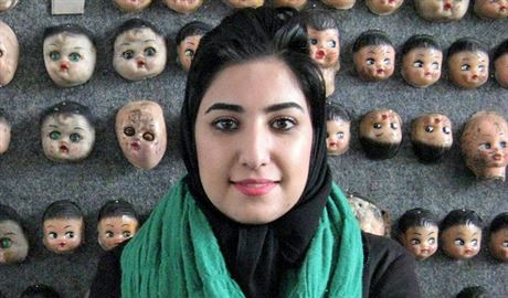 Íránská kreslíka Atena Farghadani, odsouzená na dvanáct let do vzení mimo...